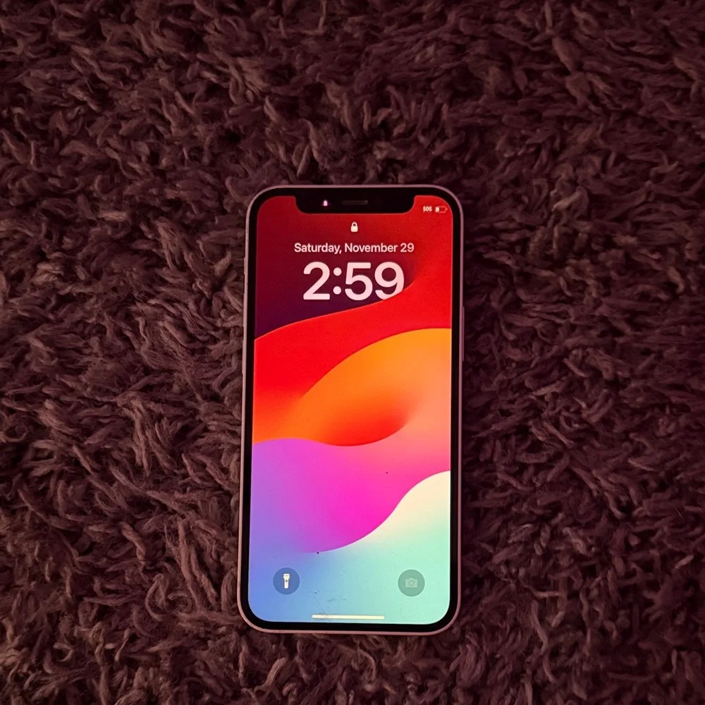 iPhone 12 mini, white great condition.